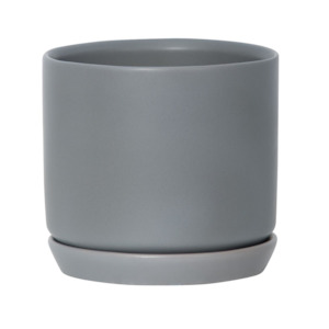 pots: Oslo Planter Grey 15cm
