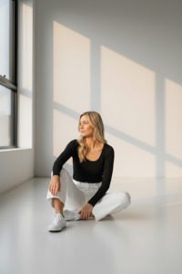 Women S Capsule Basics: Basic Scoop Long Sleeve Top