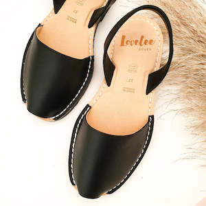 LOVELEE BLACK CLASSIC - SOFT SOLE AVARCA - WIDER FIT