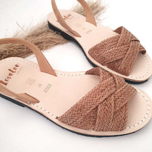 LOVELEE WOVEN PEEP-TOE AVARCA TAN LAST PAIRS 36/37
