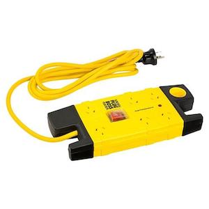 Clearance: PLUG BOSS P/BOARD 6WAY W/SURGE D105PBOSSPA6