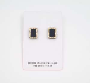 Chrissy Stud Black-gold