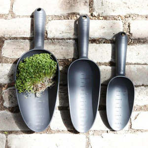 Plant Scoops: Elho Green Basics Scoop - Black