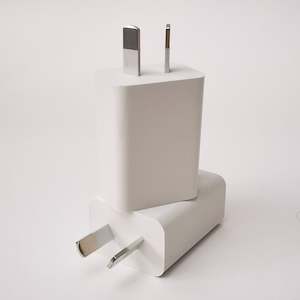 Accessories: Love Your Lights | USB Wall Plug