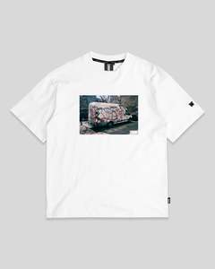 Print Capsule Photo: Beefy Tee 2.0 - NY Van