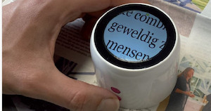 Looky Round V2 - Handheld electronic magnifier