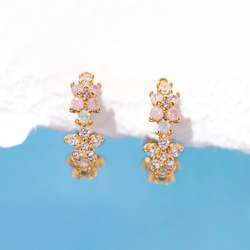 Girls Crew: Pastel Star Huggie Hoops