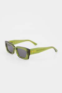 Eyewear: ISLE OF EDEN | Goldie Sunglasses | Green