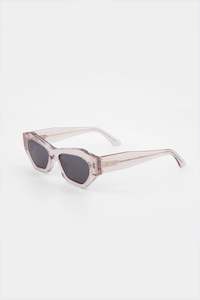 Eyewear: ISLE OF EDEN | Emily Sunglasses | Sand