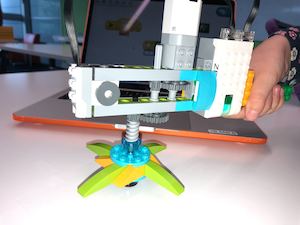 School Holiday Classes: Robotic Toy Design—Spinning Top Launchers