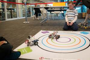 School Holiday Classes: Battlebots with LEGO Mindstorms EV3