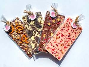 Bennetto Chocolate: Large Loaded Chocolate Bars 100g