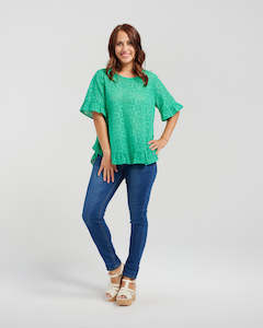 Under 50: Leah Top - Green - SEDUCE