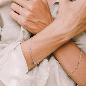 Velvet Vacation: COMO CABLE CHAIN BRACELET - Silver