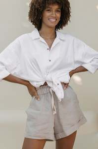 Pants Shorts: WILLOW SHORTS - Pepper