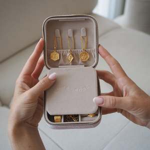 Gifts Under 51: ‍Tatum Travel Jewellery Case - Pink Suede (100% off)