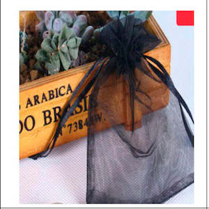CLEARANCE Organza Bags - Black (10x15cm)