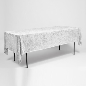 Fabric Velvet: White Velvet Rectangle Tablecloth (153x259cm)