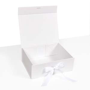 Large Gift Box / Wedding Keepsake Box - White (29x22cm)