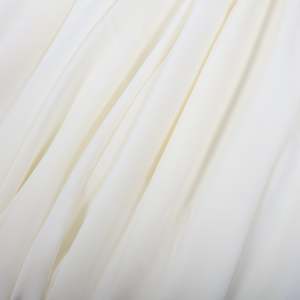 Christmas Backdrops: Chiffon Fabric - Ivory (1.5x10m)