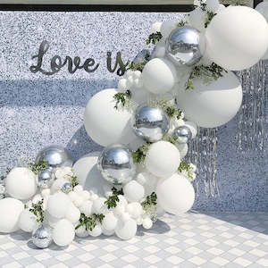 Balloon Garland Kit Stitching: Balloon Garland Kit - Silver and White (125pc)