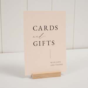 Wooden Card Holder (10cm)