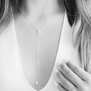 Jewellery 1: Necklace | White Zircon Droplet
