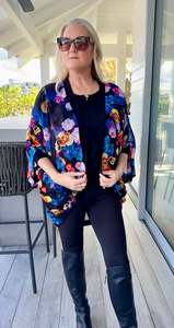 AUGUSTINE Floral Kimono
