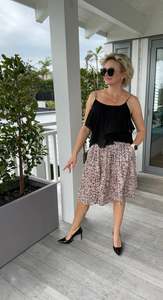 JULIETTE HOGAN Pink/White Floral Skirt