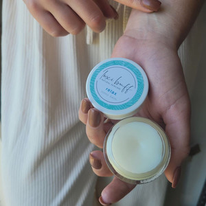 Products: Relax - lavender balm luxibuff