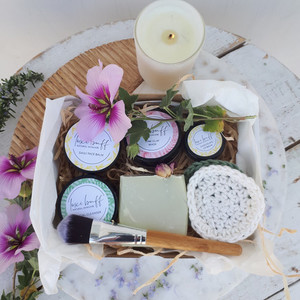 Products: About Face Gift Box luxibuff