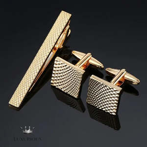 Groomsman Gifts: Men's Copper Flower Cufflink Box Set