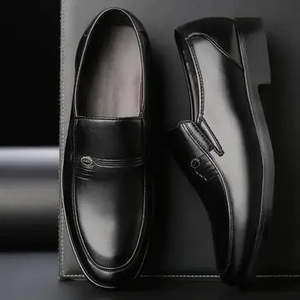 Mens Formal Shoes: Men's Black Leather Formal Shoes