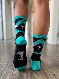 Mens Socks: Organic Cotton Lite Crew Sock - Chevron Strike