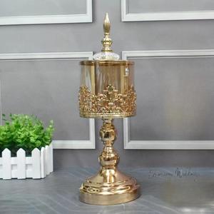 Centerpieces: Crystal Glass Jar - Elegant Wedding centerpiece & Decor