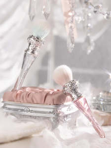 Flower Knows Swan Stippling Brush - Swan Ballet Wool