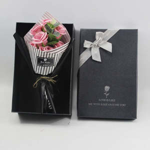 Flower Bear Gift Box Mother's Day 7 Carnation Gift Box