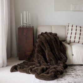 Benni Faux Fur Throw Chocolate