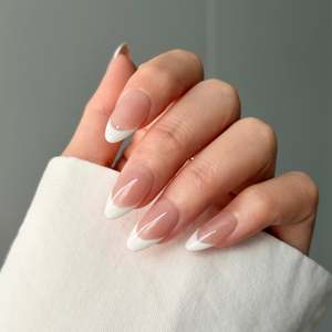 Wedding Event Press On Nails: Bonjour
