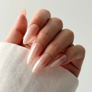 Clean Natural Press On Nails: Cloud