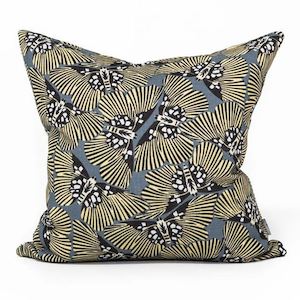 Animal Cushions: Vif - Breeze