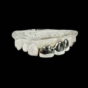 custom made grillz: Three teeth in Sterling Silver
