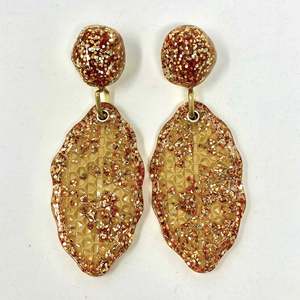 Rock Earrings: Cateye Earrings, Ultra glitter and beige