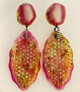 Rock Earrings: Cateye earrings, raspberry, amber, glow in the dark and gold glitter