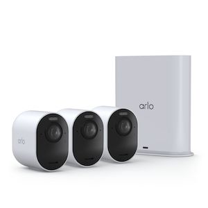 Arlo: Arlo Ultra 2 4K Spotlight Camera - 3 Pack