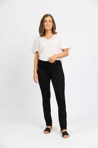 M5105 California - Stretch Denim Pull-On Jeans - Black Denim