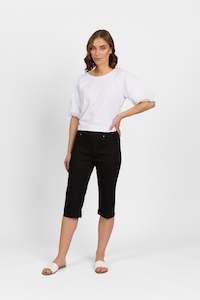 Denim: M5909 Colorado Short - Black Denim