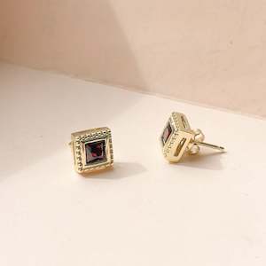 Silver Linings Collective: Sirius Earring - Gold