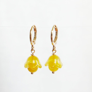 Hydrangea Ranger: Sun Flower Earrings - Buttercup