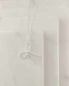 Mothers Day: Better Bowlieve It Necklace - Silver